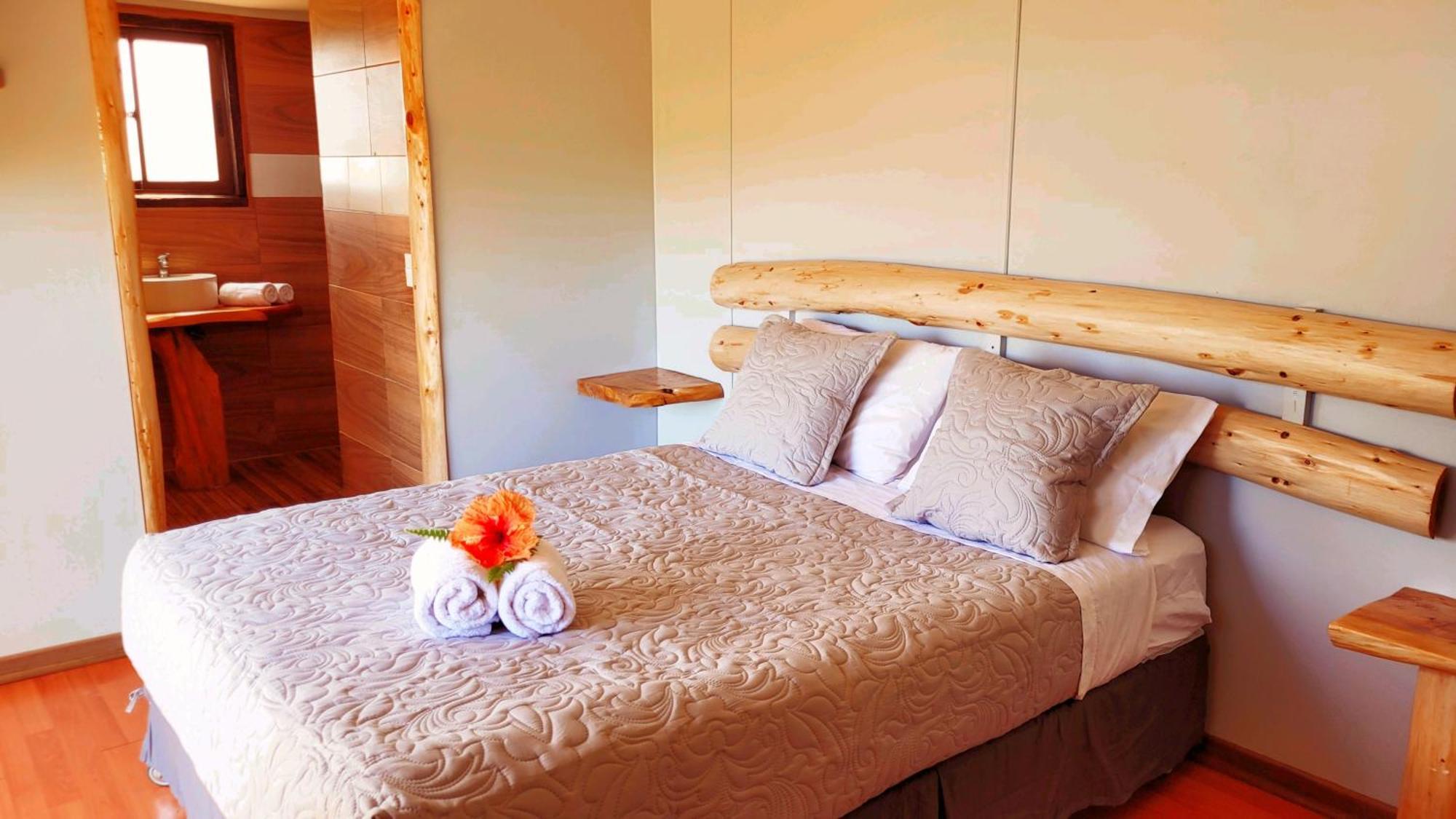 Hotel Uka Mana Ханга Роа Екстериор снимка