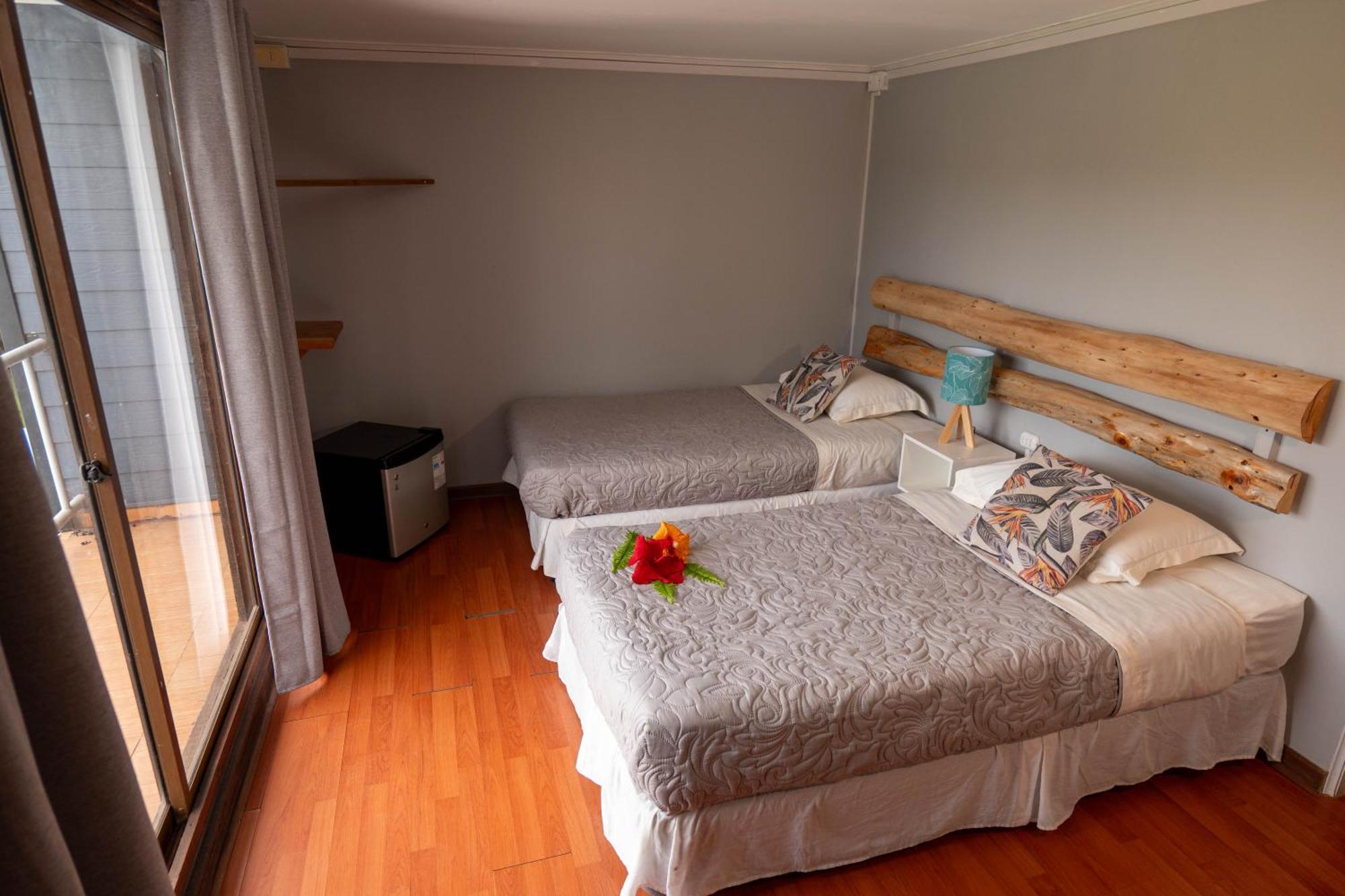 Hotel Uka Mana Ханга Роа Екстериор снимка