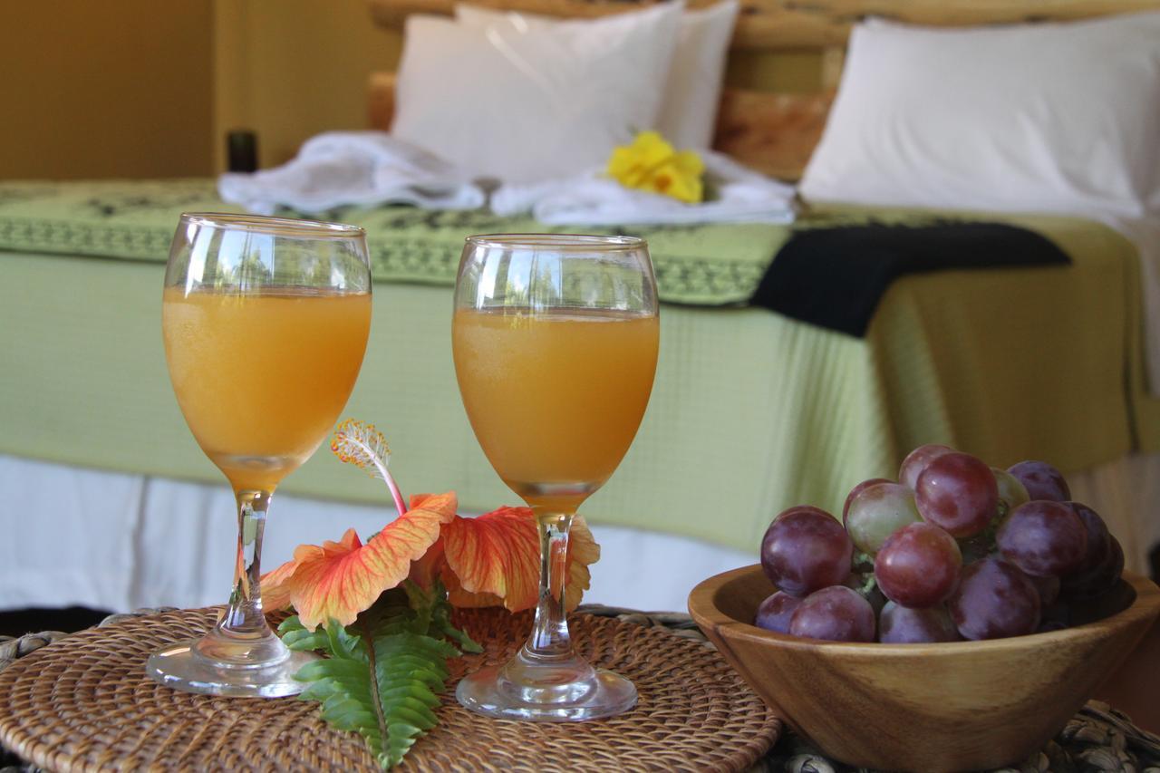 Hotel Uka Mana Ханга Роа Екстериор снимка