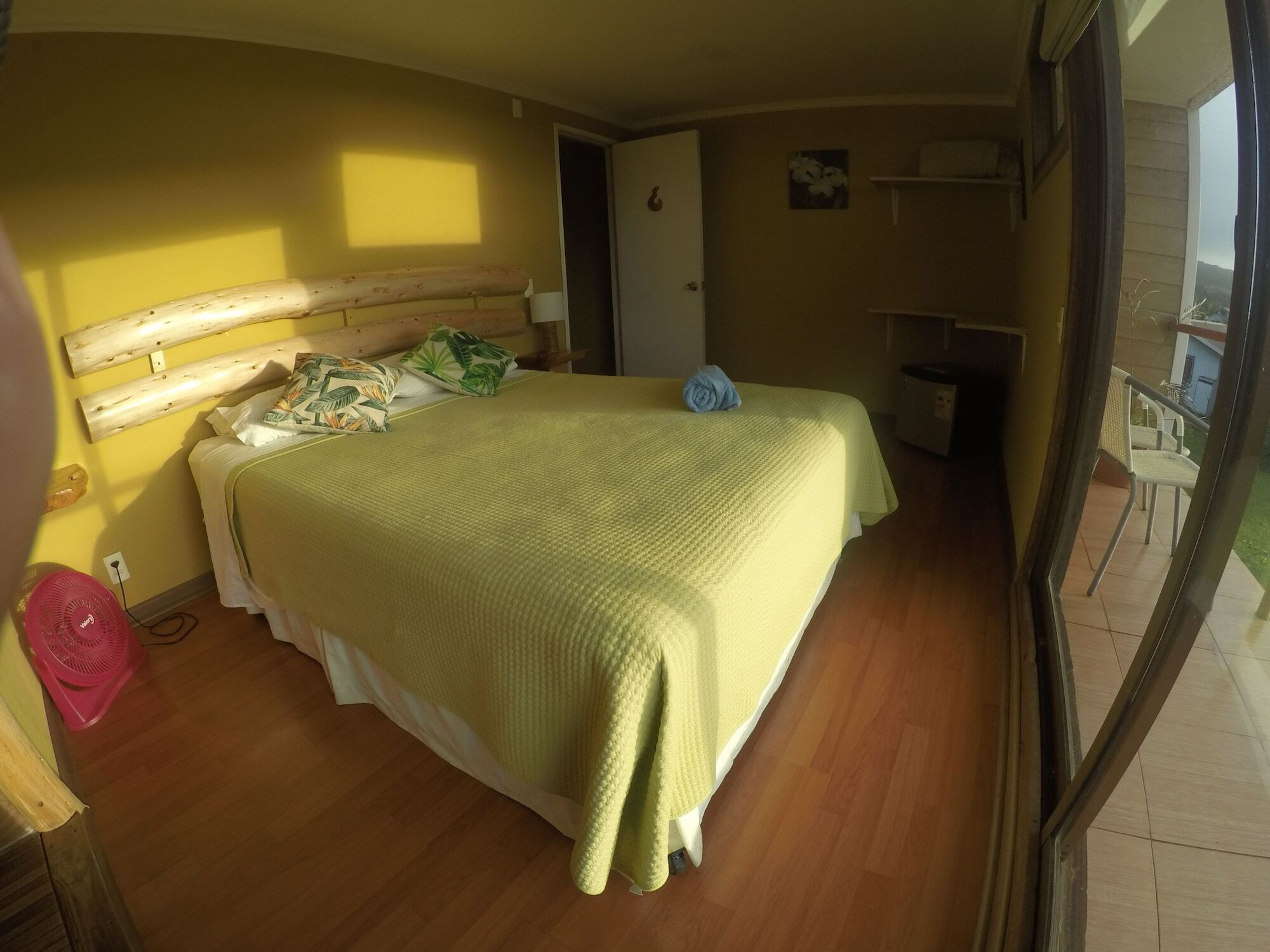 Hotel Uka Mana Ханга Роа Екстериор снимка