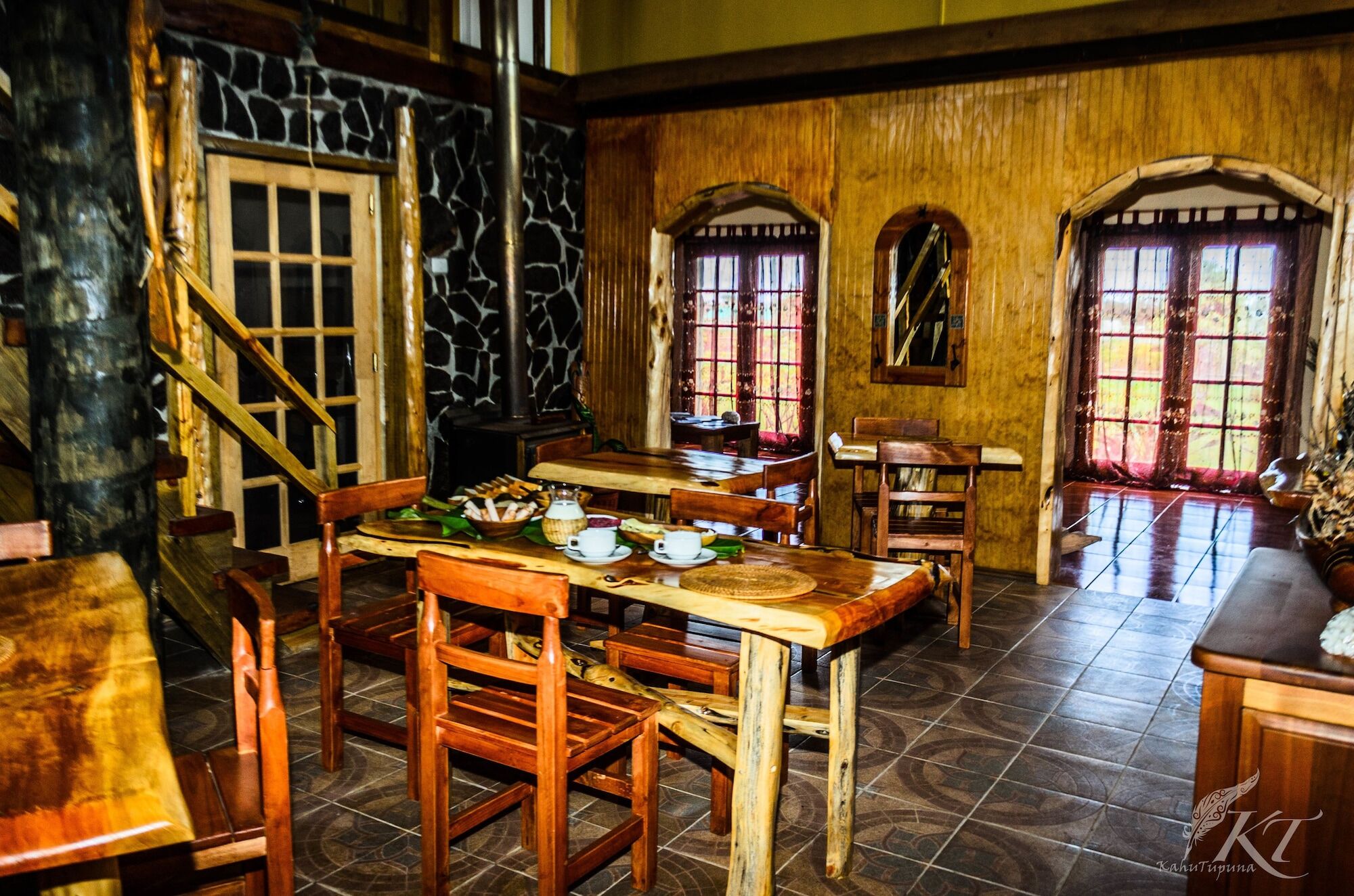 Hotel Uka Mana Ханга Роа Екстериор снимка